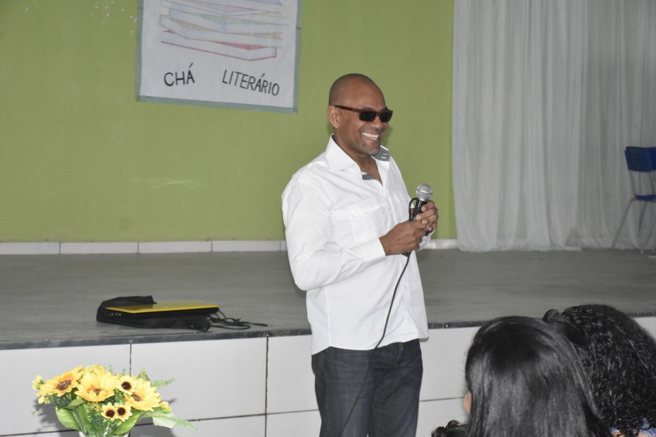 Camacã: Projeto Encontro com o Escritor acontece no CMC
